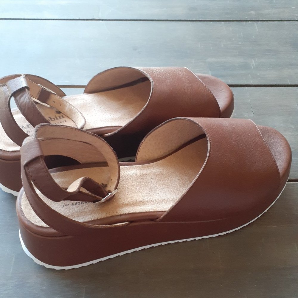 Faryl robin Wedge Sandals Leather Brown 9 NIB